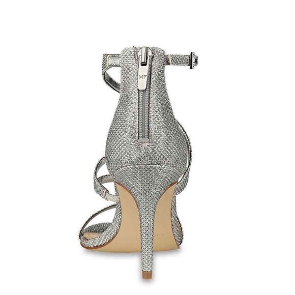 NIB Marc Fisher Blaize Strappy Evening Sandals $79 - Picture 5 of 6